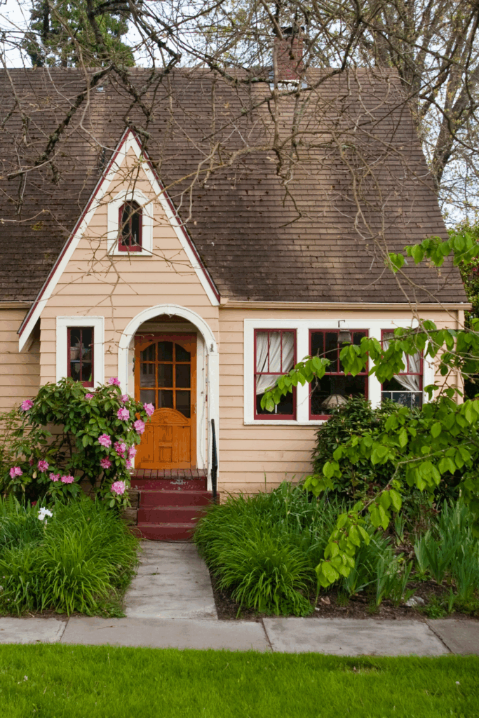 Garden Design 101: A Beginner’s Guide to Small Outdoor Spaces