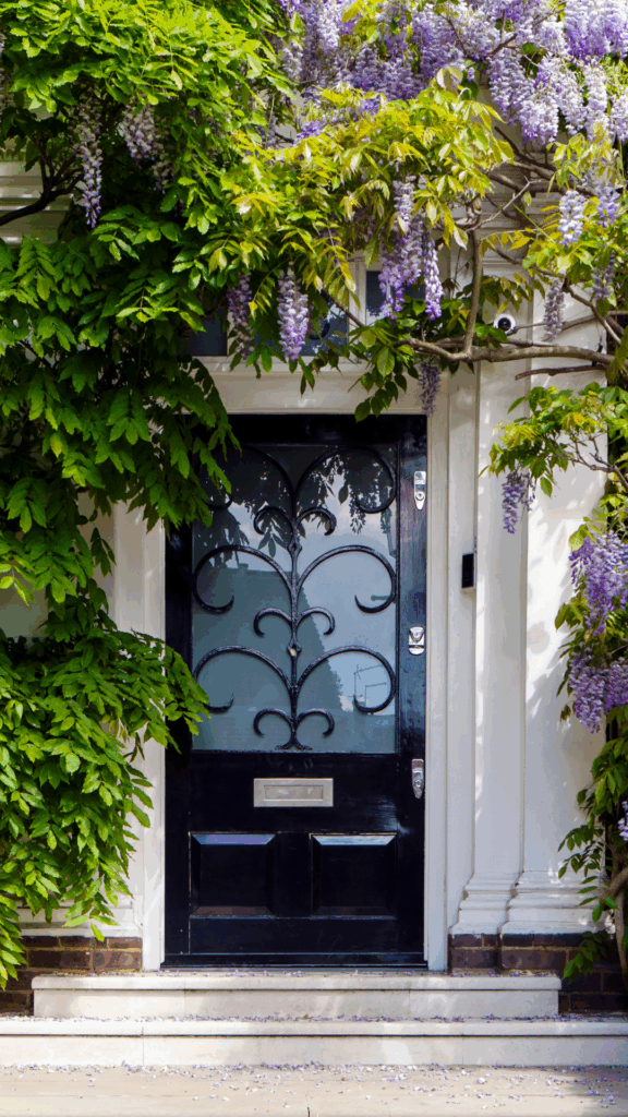 7 Steps to Designing a Small Front Garden (What I Wish I Knew)